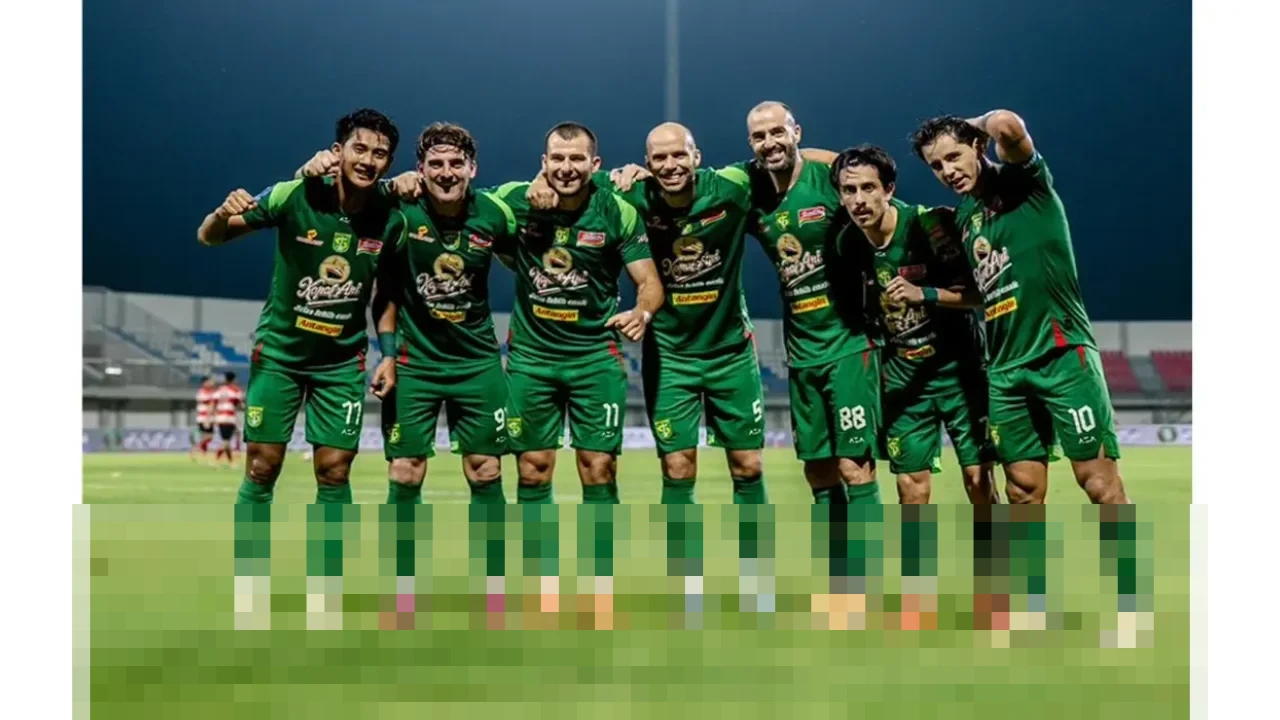 Gol Tunggal Bruno Moreira Bawa Persebaya Taklukkan Madura United dalam Drama 10 Pemain