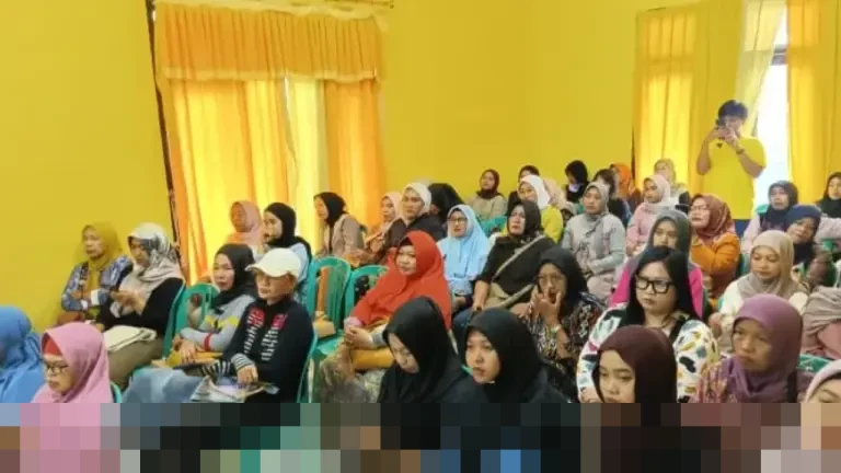 Golkar Tulungagung Gelar Seminar, Edukasi 75 Perempuan Pentingnya Deteksi Dini Kanker Serviks