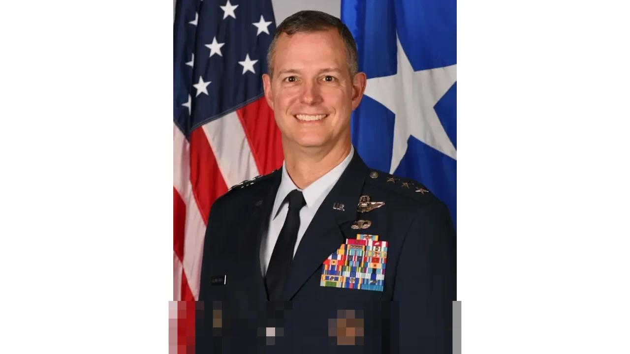 Grynkewich: “NATO Jauh dari Krisis Meski Trump Ancam Caplok Greenland” Grynkewich: “NATO Jauh dari Krisis Meski Trump Ancam Caplok Greenland”