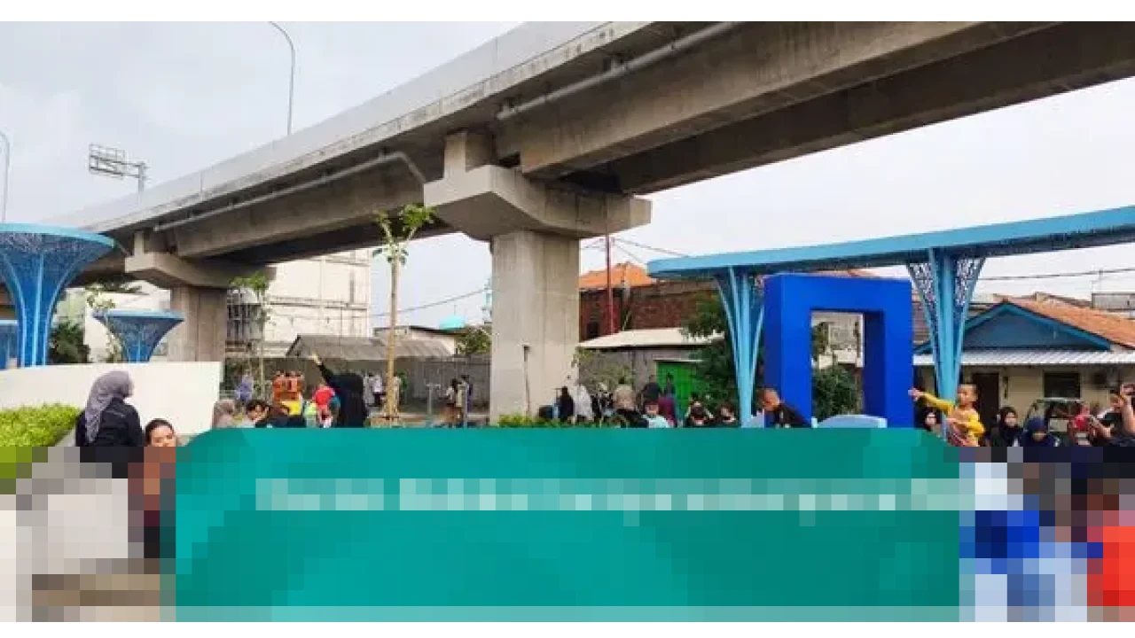 Gubernur DKI Pramono Anung Resmikan Taman Gapura Muka Cakung, Janjikan Fasilitas Tambahan