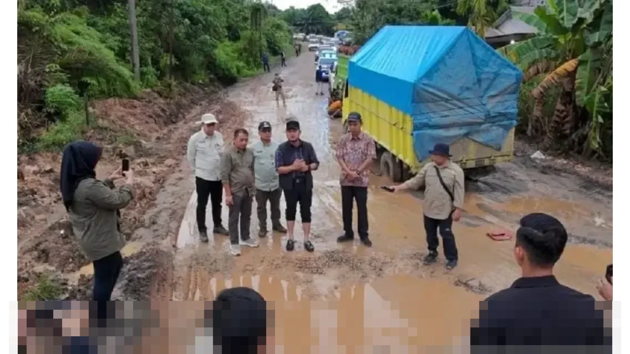 Gubernur Kaltim Rudy Mas’ud Desak BBPJN Segera Perbaiki Jalan Nasional Kubar-Mahulu yang Rusak Parah