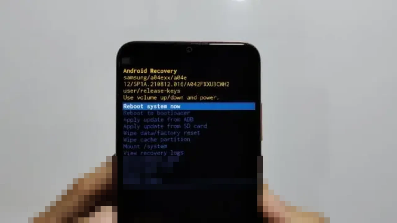 Hard Reset HP Android: Langkah Krusial Mengatasi Bootloop dan Lupa Kata Sandi Ponsel Hard Reset HP Android: Langkah Krusial Mengatasi Bootloop dan Lupa Kata Sandi Ponsel