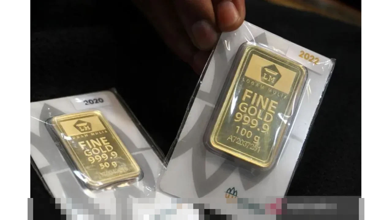 Harga Emas Antam Anjlok Rp14.000 per Gram pada Kamis, Capai Rp2,57 Juta