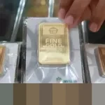 Harga Emas Antam Melonjak Rp25 Ribu per Gram, Dekati Rekor Tertinggi Sepanjang Masa