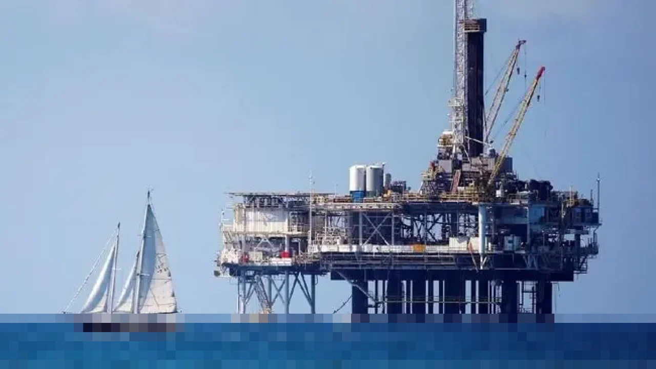 Harga Minyak Dunia Menguat Signifikan, Pasar Cemas Pasokan Global Terancam Eskalasi Geopolitik