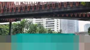 Hari Pertama Sekolah, Arus Lalu Lintas Sudirman-Semanggi Ramai Lancar, Diprediksi Meningkat