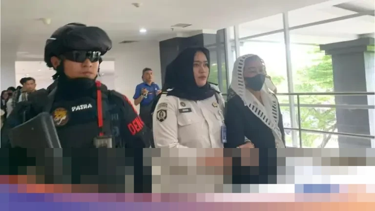 Hasnaeni ‘Wanita Emas’: “Saya Dituduh Koruptor”, Ajukan PK Kedua Kasus Waskita Beton