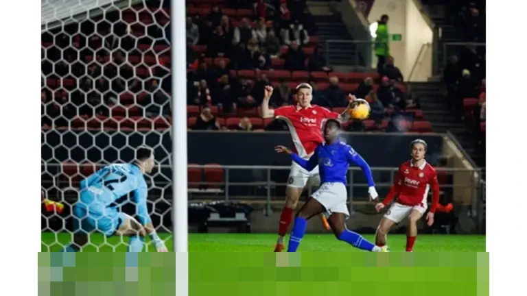 Hattrick Emil Riis Antar Bristol City Bantai Watford 5-1, Lolos ke Putaran Keempat Piala FA