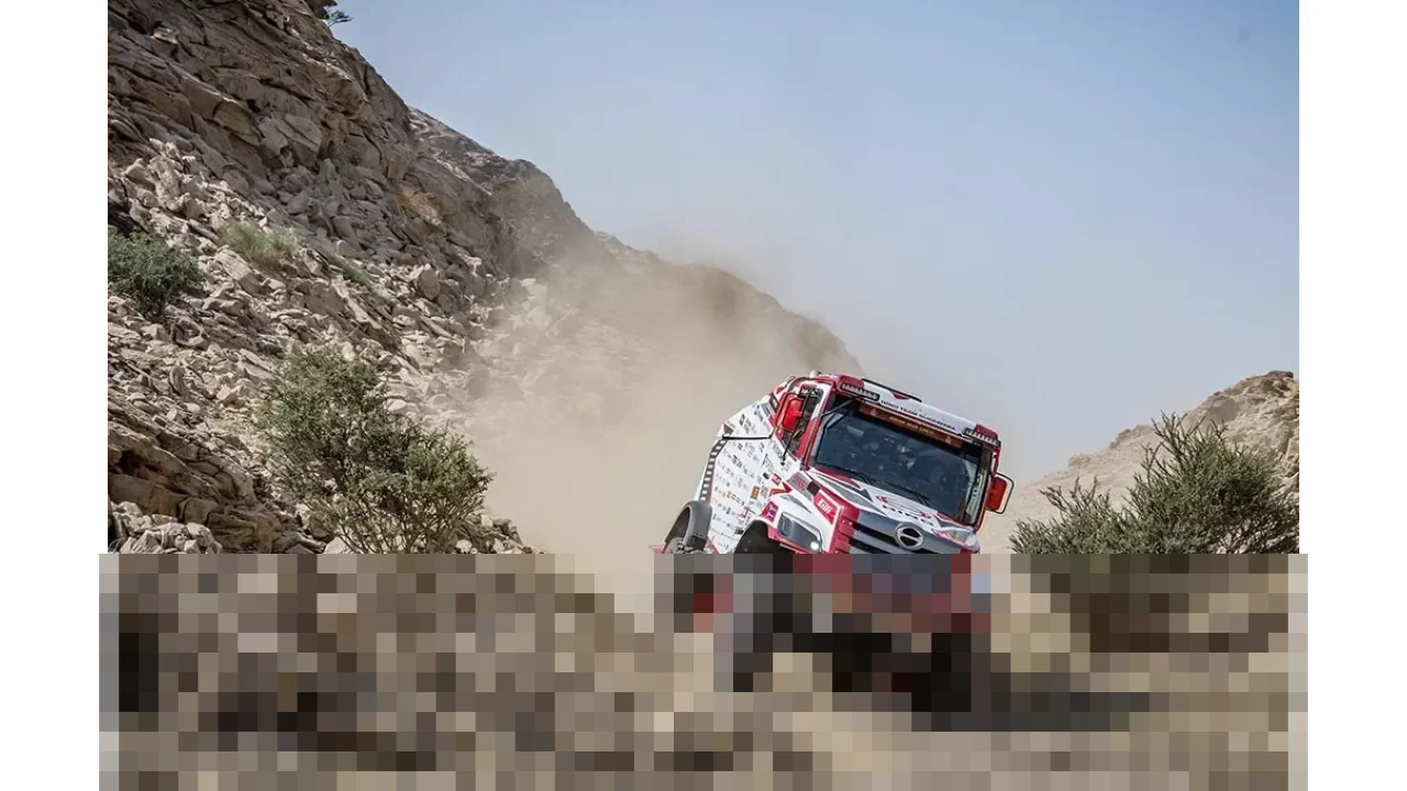 Hino Team Sugawara Unjuk Gigi di Dakar Rally 2026, Andalkan Ketangguhan 600 Series
