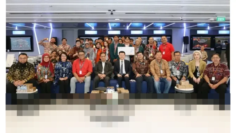 Huawei Sukses Selenggarakan ICT Competition dan Teacher Summit 2025, Dorong Penguatan Talenta Digital Nasional