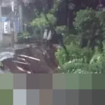 Hujan Deras Picu Longsor di Kembangan Jakbar, Jalan H. Jafar Nyaris Putus dan Tiang Listrik Roboh