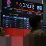 IHSG Catat Penguatan 2,16% Sepekan, Sentuh Rekor Baru 8.944 di Tengah Isu Geopolitik AS-Venezuela