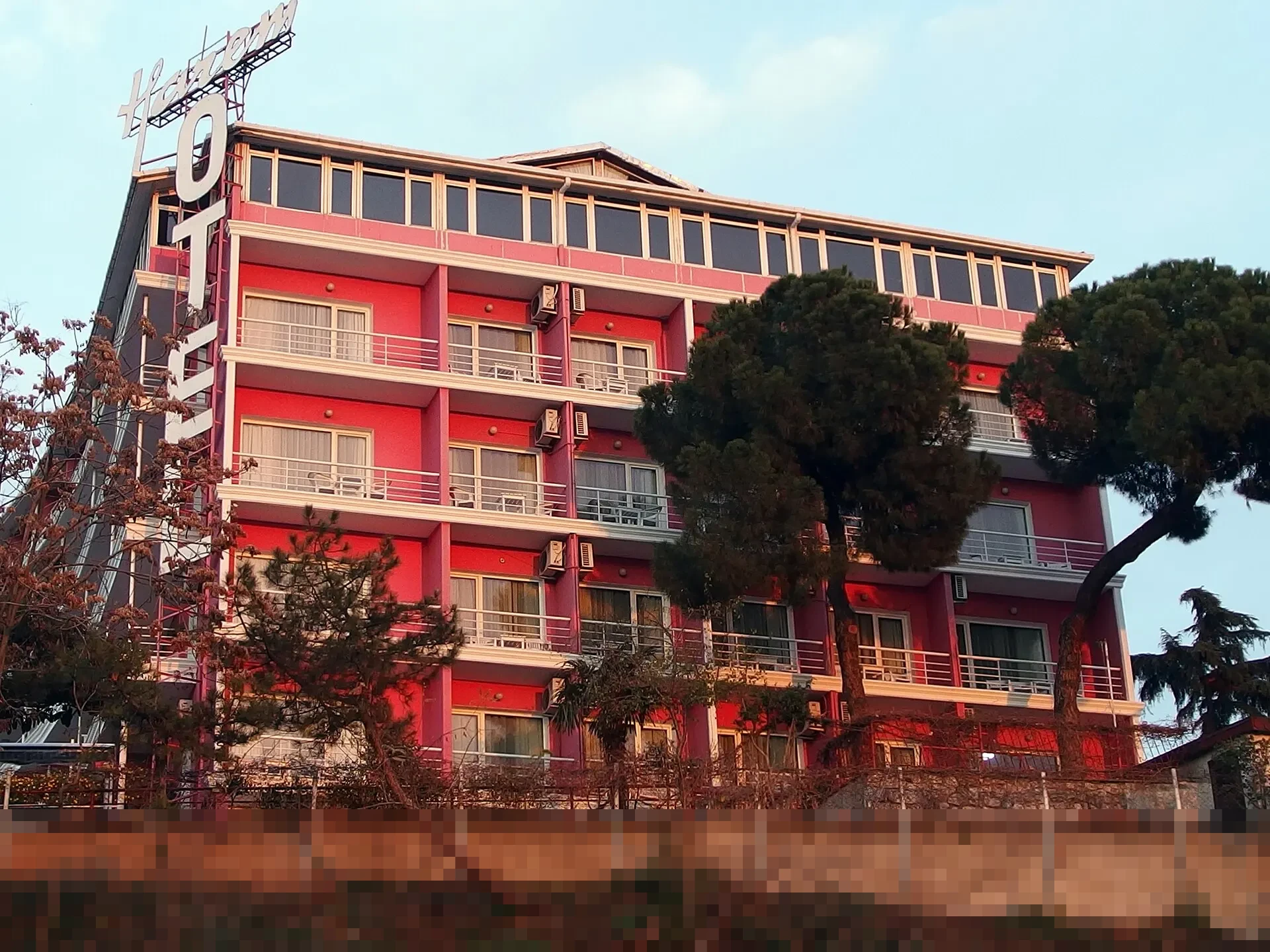 IHSG Ditutup Melemah 0,22 Persen ke 8.925, Gagal Bertahan di Atas Level Psikologis 9.000 pada Kamis (8/1) IHSG Ditutup Melemah 0,22 Persen ke 8.925, Gagal Bertahan di Atas Level Psikologis 9.000 pada Kamis (8/1)