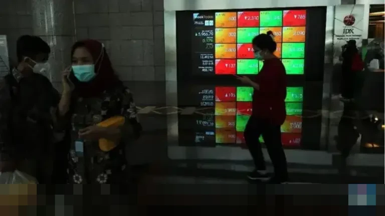 IHSG Menguat 0,3% di Awal Perdagangan Jumat, Dekati Level Krusial 9.000 IHSG Menguat 0,3% di Awal Perdagangan Jumat, Dekati Level Krusial 9.000