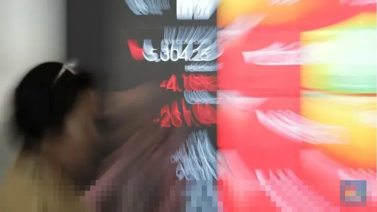 IHSG Tergelincir dari Level 9.000, Investor Asing Justru Lepas Saham Komoditas Unggulan