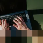 Impian Menulis Novel di 2026: Mengapa ChatGPT Saja Tak Cukup Antar Anda Menuju Garis Finis