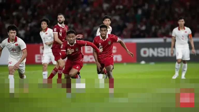 John Herdman Resmi Latih Timnas Indonesia: Mampukah Taklukkan ‘Hantu’ Pesimisme Sepak Bola? John Herdman Resmi Latih Timnas Indonesia: Mampukah Taklukkan ‘Hantu’ Pesimisme Sepak Bola?