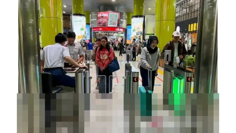 KAI Umumkan Penjualan Tiket Natal dan Tahun Baru 2025/2026 Lampaui 3,8 Juta per 1 Januari KAI Umumkan Penjualan Tiket Natal dan Tahun Baru 2025/2026 Lampaui 3,8 Juta per 1 Januari