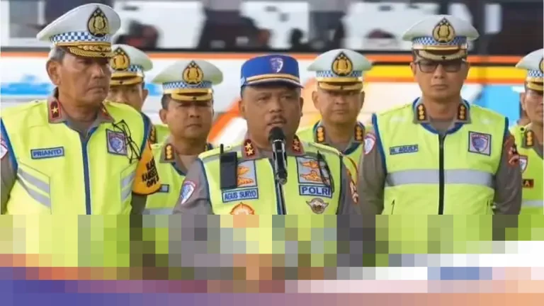 Kakorlantas Polri Pastikan Rekayasa Lalu Lintas Siap Antisipasi Puncak Arus Balik Nataru 4 Januari Kakorlantas Polri Pastikan Rekayasa Lalu Lintas Siap Antisipasi Puncak Arus Balik Nataru 4 Januari