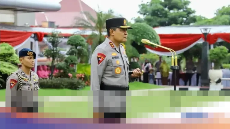 Kapolda Jateng Irjen Ribut Hari Wibowo Wajibkan Anggota Ajak Keluarga dan Tanam Pohon Saat Kenaikan Pangkat
