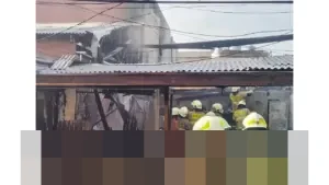 Kebocoran Gas Picu Kebakaran Rumah Makan di Palmerah, Petugas Gulkarmat Berhasil Padamkan Api Cepat