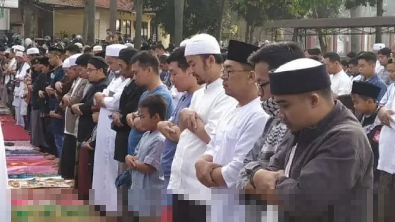 Kemenag Rilis Jadwal Salat Jakarta Jumat 9 Januari 2026, Lengkap Waktu Salat Jumat