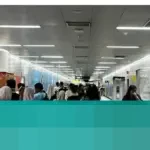 Kepadatan Penumpang Transportasi Umum Jakarta Pasca-Perayaan Tahun Baru 2026 di Bundaran HI Terpantau Tertib