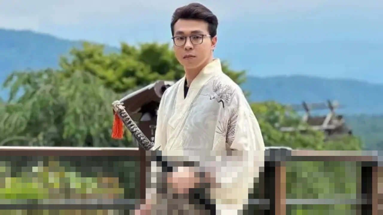 Kesehatan Menurun, Pemeriksaan Richard Lee sebagai Tersangka Dihentikan Setelah 10 Jam Kesehatan Menurun, Pemeriksaan Richard Lee sebagai Tersangka Dihentikan Setelah 10 Jam