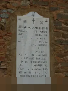 Ketika Tumpukan Barang Menguasai Hidup: Memahami Hoarding Disorder dari Perspektif Psikologi dan Islam