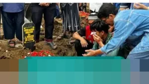 Khadafi: “Teteh Makasih Banyak Ya,” Tangis Pecah Iringi Pemakaman Korban Tewas Warakas