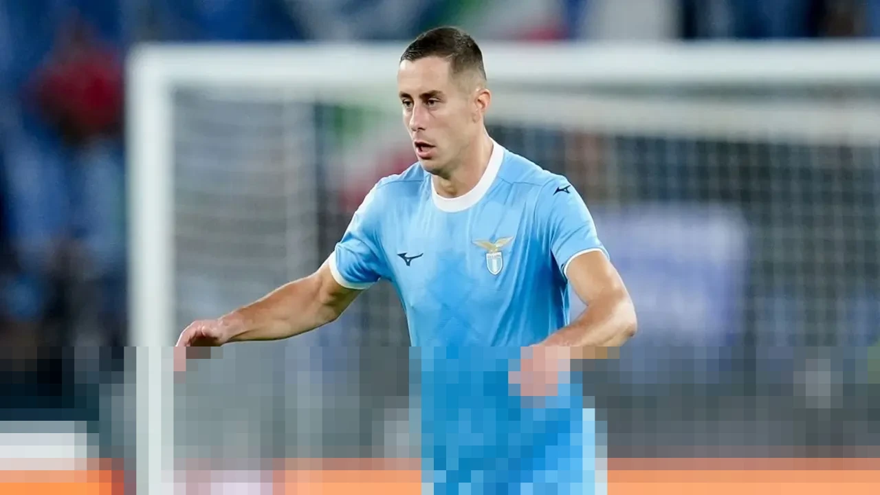 Kontrak Berakhir Juni 2026, AC Milan Intensif Pantau Bek Lazio Adam Marusic untuk Transfer Gratis