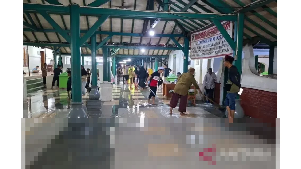 Koordinator Satgas Keamanan Banten Lama Pastikan Ziarah Berlanjut Meski Kawasan Terendam Banjir