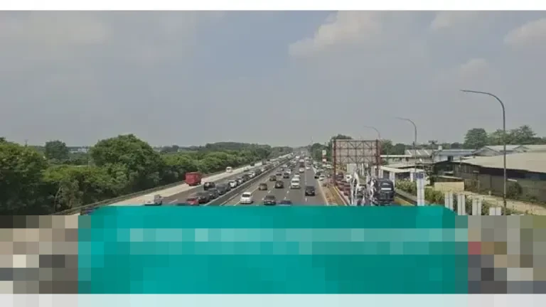 Korlantas Polri Siapkan Rekayasa Lalu Lintas Antisipasi Puncak Arus Balik Nataru 2-4 Januari 2026 Korlantas Polri Siapkan Rekayasa Lalu Lintas Antisipasi Puncak Arus Balik Nataru 2-4 Januari 2026