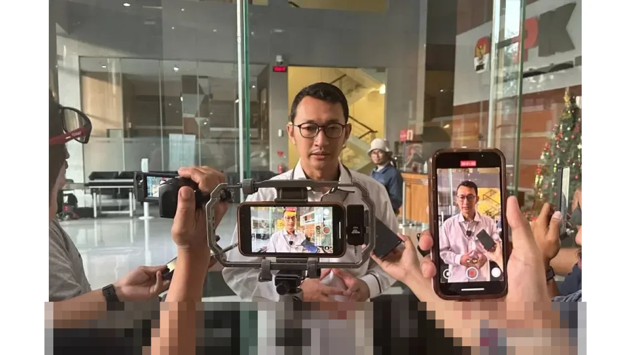 KPK Sita Logam Mulia dan Uang Rp6 Miliar dalam OTT Pegawai Pajak Jakarta Utara KPK Sita Logam Mulia dan Uang Rp6 Miliar dalam OTT Pegawai Pajak Jakarta Utara