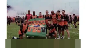 Kukuh Wahyudi: “Tanpa Instruksi, Pemain Persija Apresiasi Sambutan Hangat Bobotoh di Bandung”