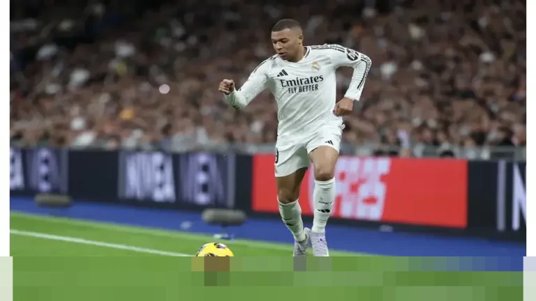 Kylian Mbappe Dipastikan Siap Tempur, Real Madrid Tantang Barcelona di Final Piala Super Spanyol Kylian Mbappe Dipastikan Siap Tempur, Real Madrid Tantang Barcelona di Final Piala Super Spanyol