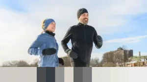 Lari 96 Km Seminggu di Musim Dingin: Nick Harris-Fry Beberkan 7 Perlengkapan Wajibnya