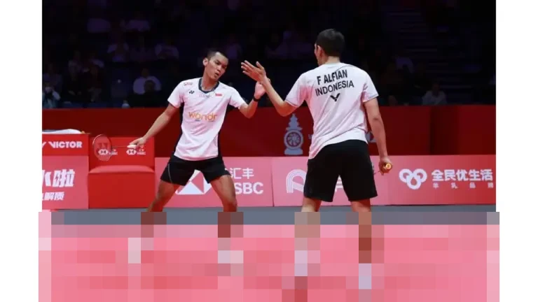 Lewati Laga Dramatis 73 Menit, Fajar/Fikri Kunci Tiket 16 Besar Malaysia Open 2026