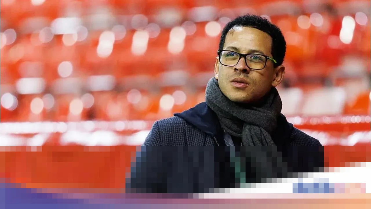 Liam Rosenior Jadi Kandidat Kuat Manajer Chelsea, Siap Gantikan Enzo Maresca di Stamford Bridge Liam Rosenior Jadi Kandidat Kuat Manajer Chelsea, Siap Gantikan Enzo Maresca di Stamford Bridge