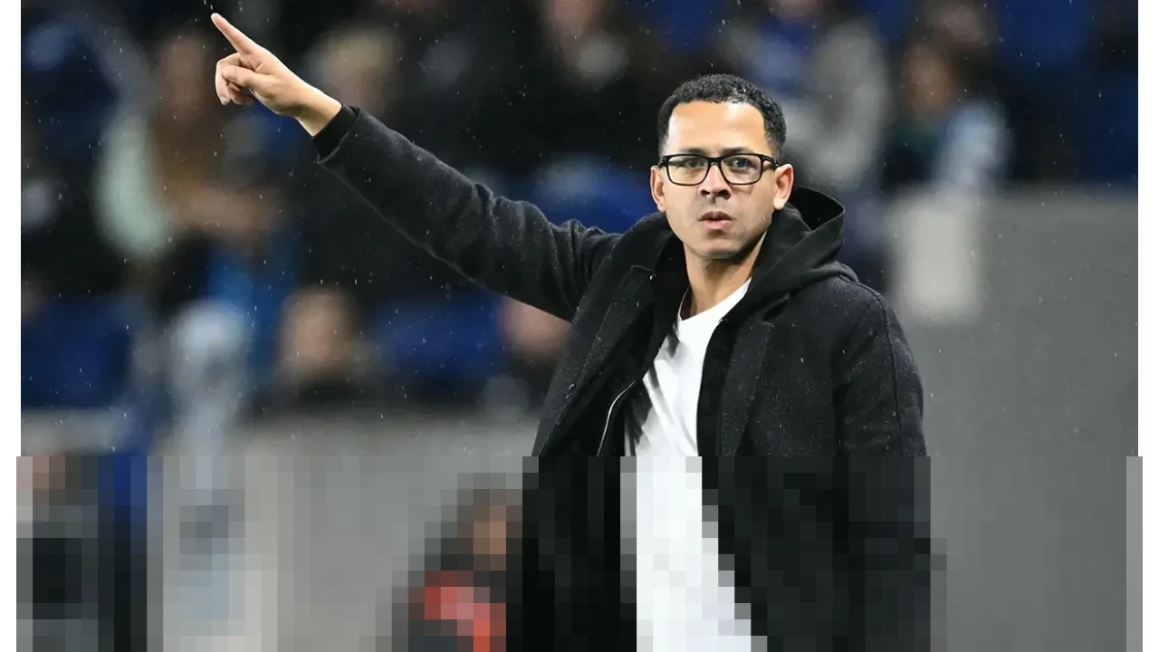 Liam Rosenior Mencuat sebagai Kandidat Terkuat Pengganti Enzo Maresca di Chelsea Liam Rosenior Mencuat sebagai Kandidat Terkuat Pengganti Enzo Maresca di Chelsea
