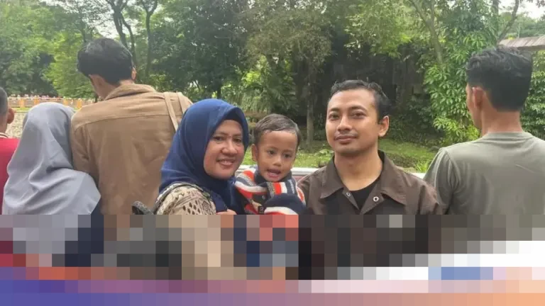 Libur Tahun Baru di Ragunan: Pengunjung Rela Terjebak Macet demi Nikmati Atraksi Satwa