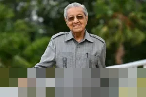 Mahathir Mohamad Dilarikan ke Rumah Sakit di Kuala Lumpur Usai Terjatuh di Kediamannya