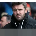 Manchester United Bergerak Cepat Cari Pelatih Interim: Solskjaer, Carrick, atau Fletcher Mengemuka?