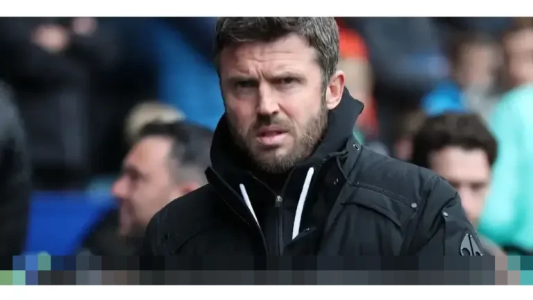 Manchester United Bergerak Cepat Cari Pelatih Interim: Solskjaer, Carrick, atau Fletcher Mengemuka? Manchester United Bergerak Cepat Cari Pelatih Interim: Solskjaer, Carrick, atau Fletcher Mengemuka?