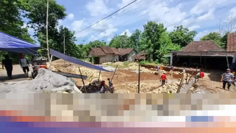 Masjid Al Huda Gunungkidul Dibongkar Usai Kena Prank Donatur Rp 1,8 Miliar, Kini Raup Rp 100 Juta Masjid Al Huda Gunungkidul Dibongkar Usai Kena Prank Donatur Rp 1,8 Miliar, Kini Raup Rp 100 Juta