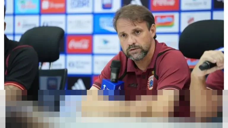 Mauricio Souza: “Sedikit Celah Bisa Jadi Petaka” di Laga Persib Vs Persija