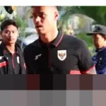 Mees Hilgers Gabung Agensi Bintang Eropa, Sinyal Kepindahan dari FC Twente Menguat