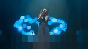 Meiska Adinda Ungkap Perasaan “Nggak Karuan” Saat Debut Internasional di Konser Sammy Simorangkir Kuala Lumpur