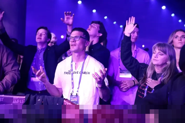 Melampaui Rekayasa: Pendidikan Membutuhkan Pembongkaran Paradigma untuk Humanisasi Sejati