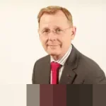 Memahami dan Mengamalkan Bacaan Sholat Muhammadiyah: Panduan Lengkap Iftitah hingga Salam